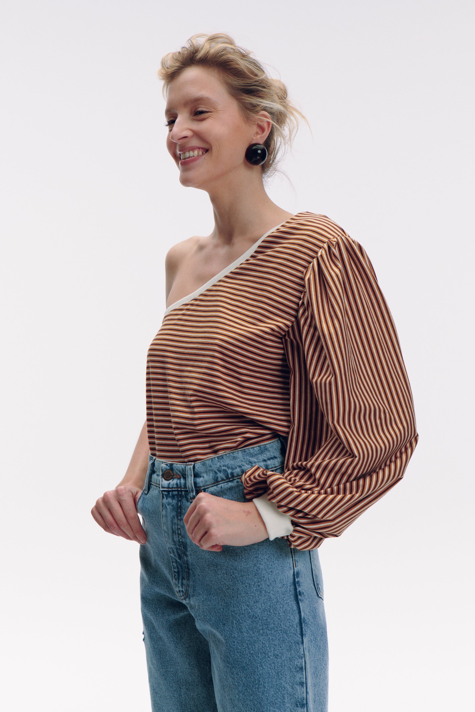 Perez One Shoulder Longsleeve