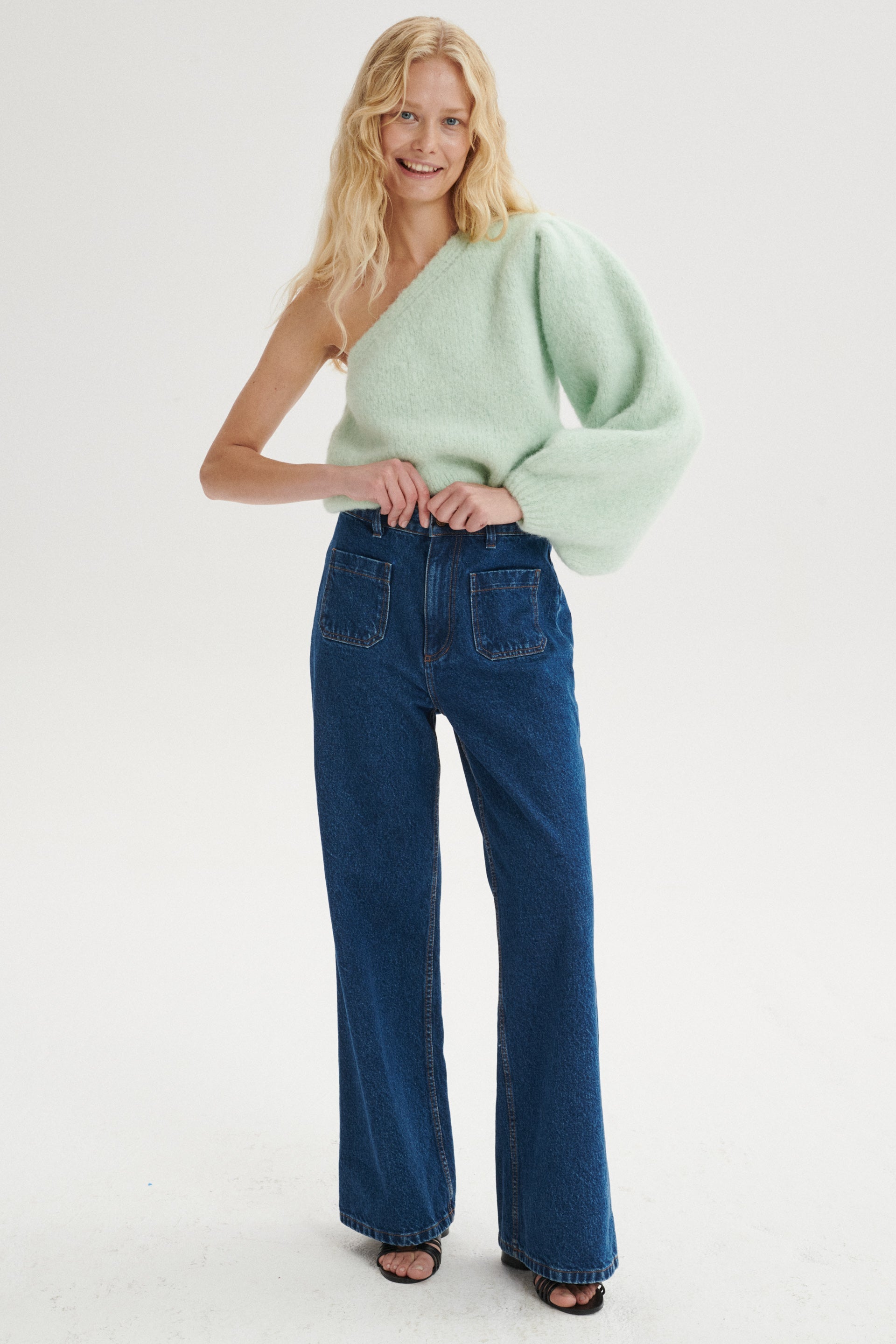 Patrick High-Rise Flared Jeans With Front Pockets