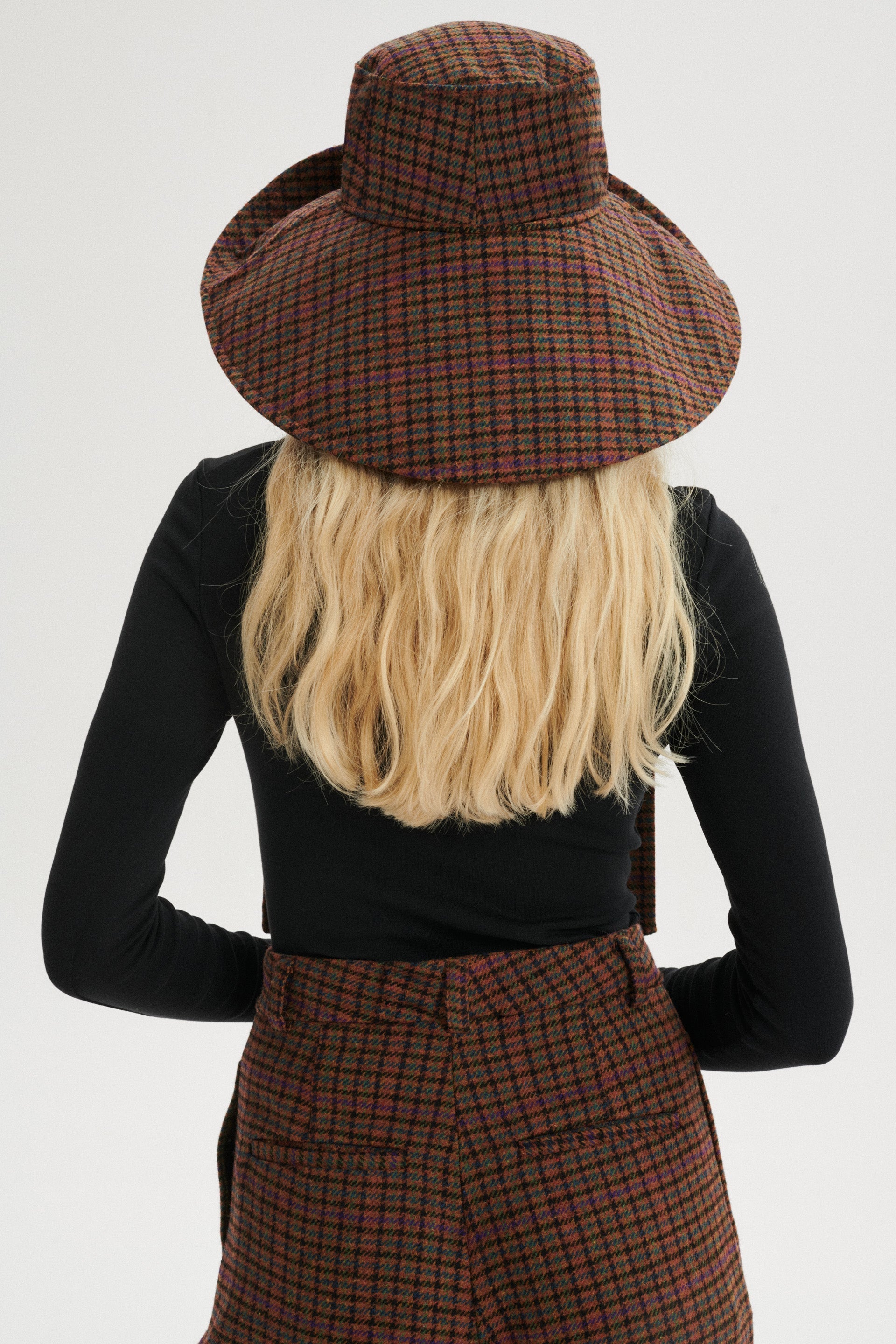 Tie-Up Checked Wool Hat