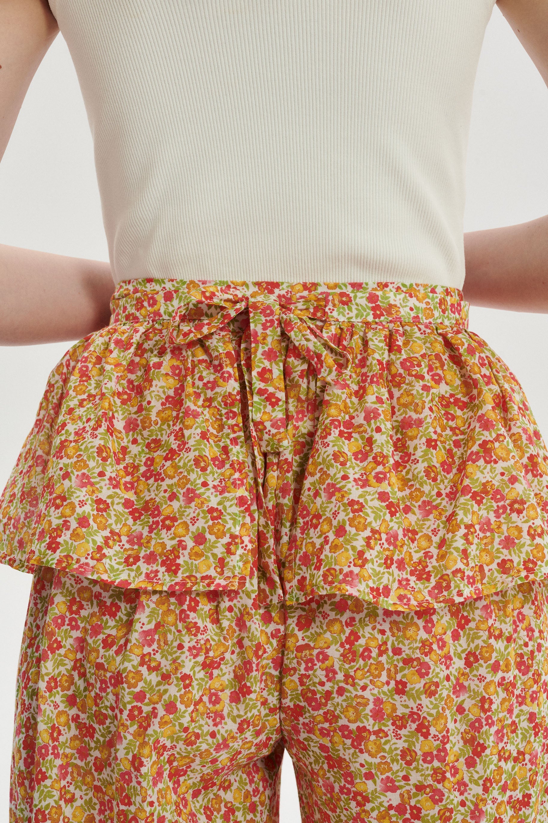 Eden Lace Baloon Pants With Detachable Peplum - orange