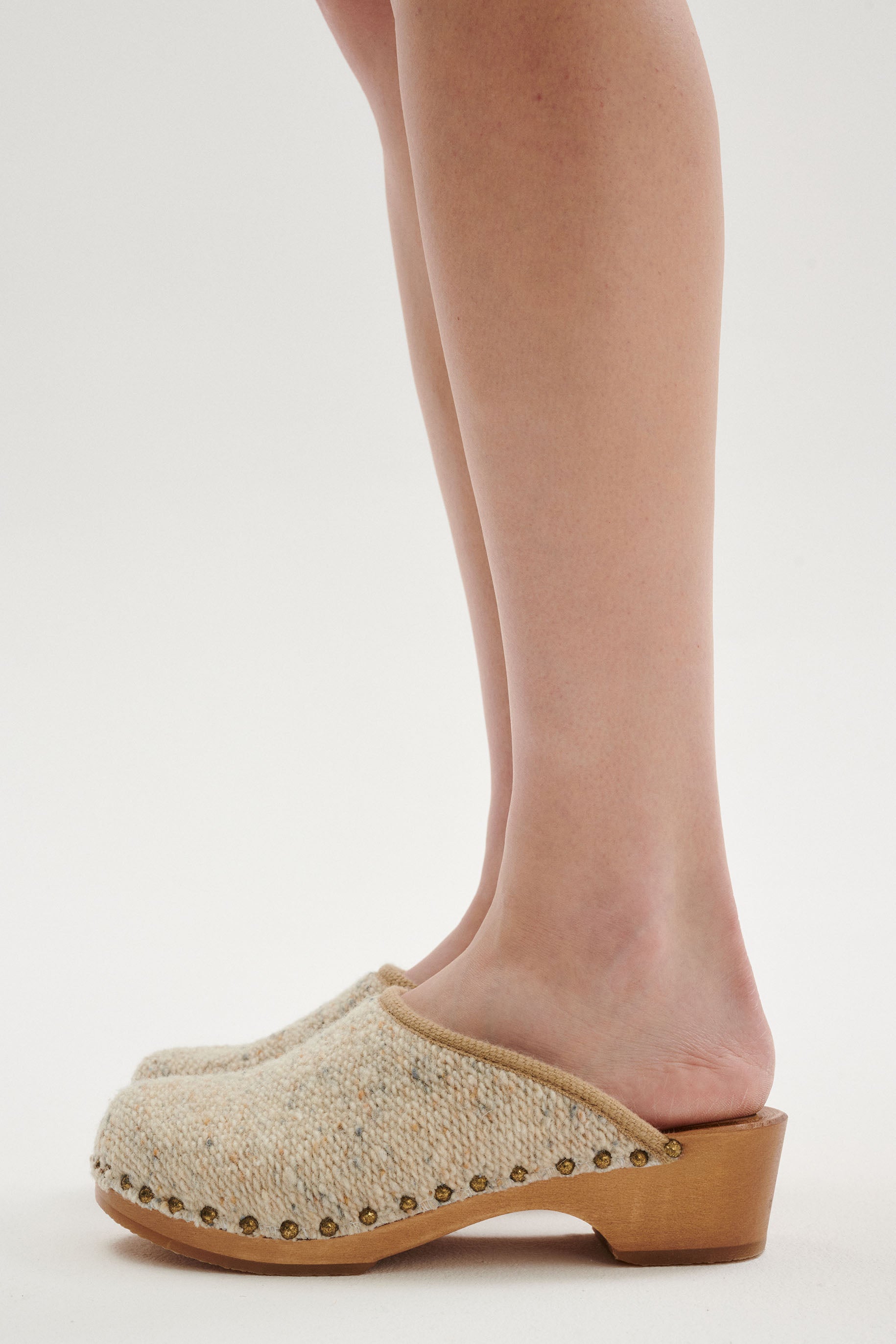 Yanis Clogs