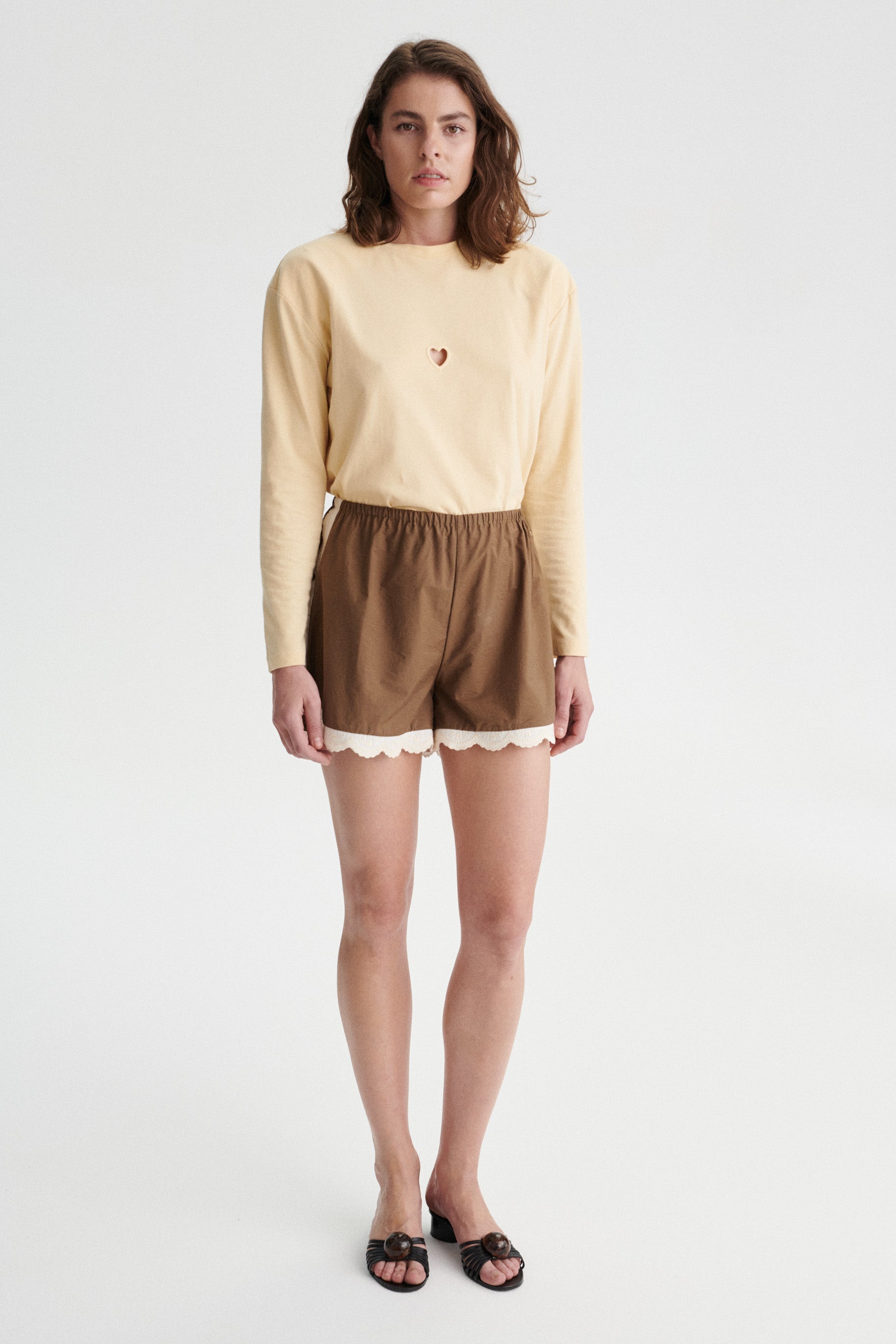 Claude Organic Cotton Shorts With Ruffle Hem