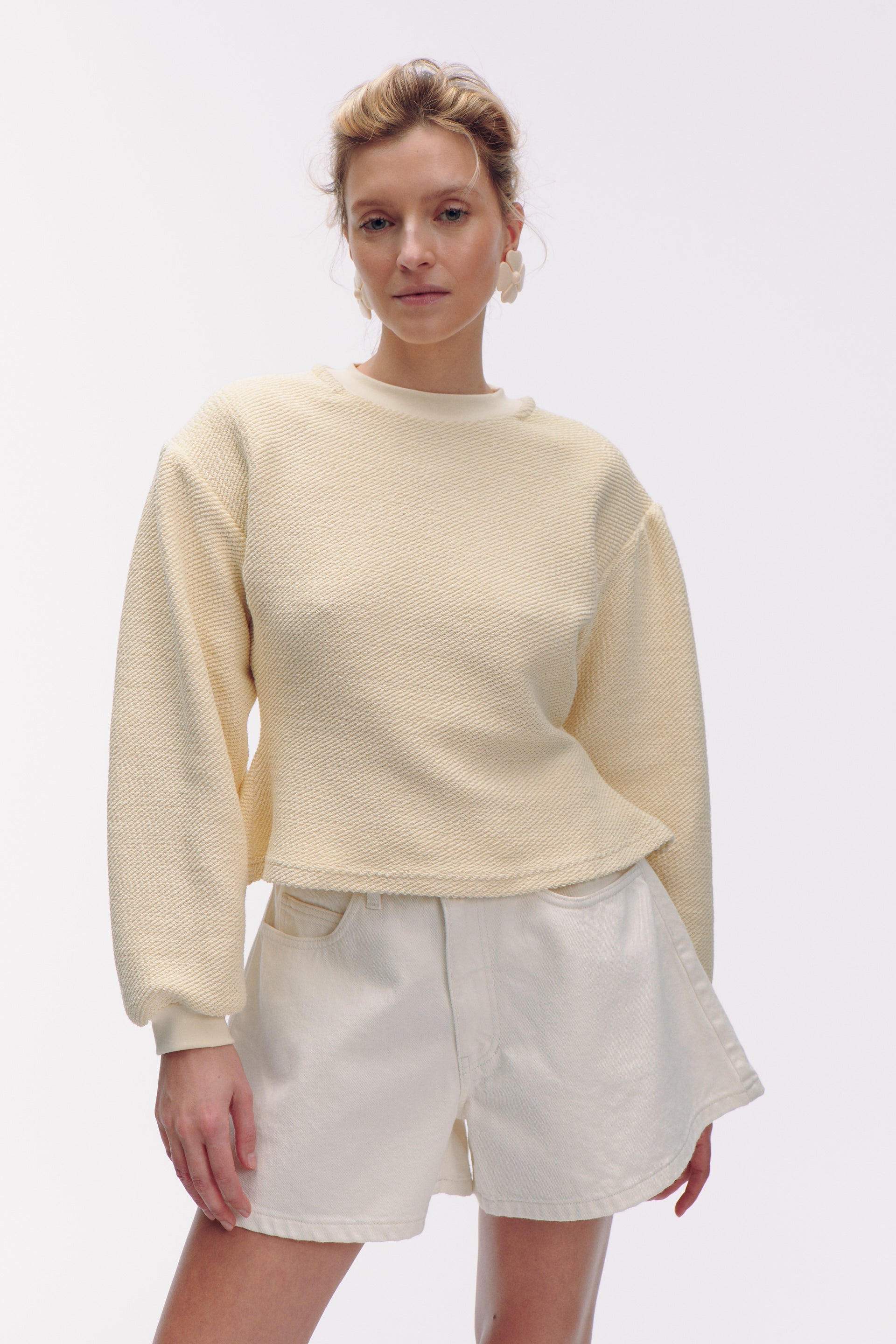 FLOWER Clip-on Earrings